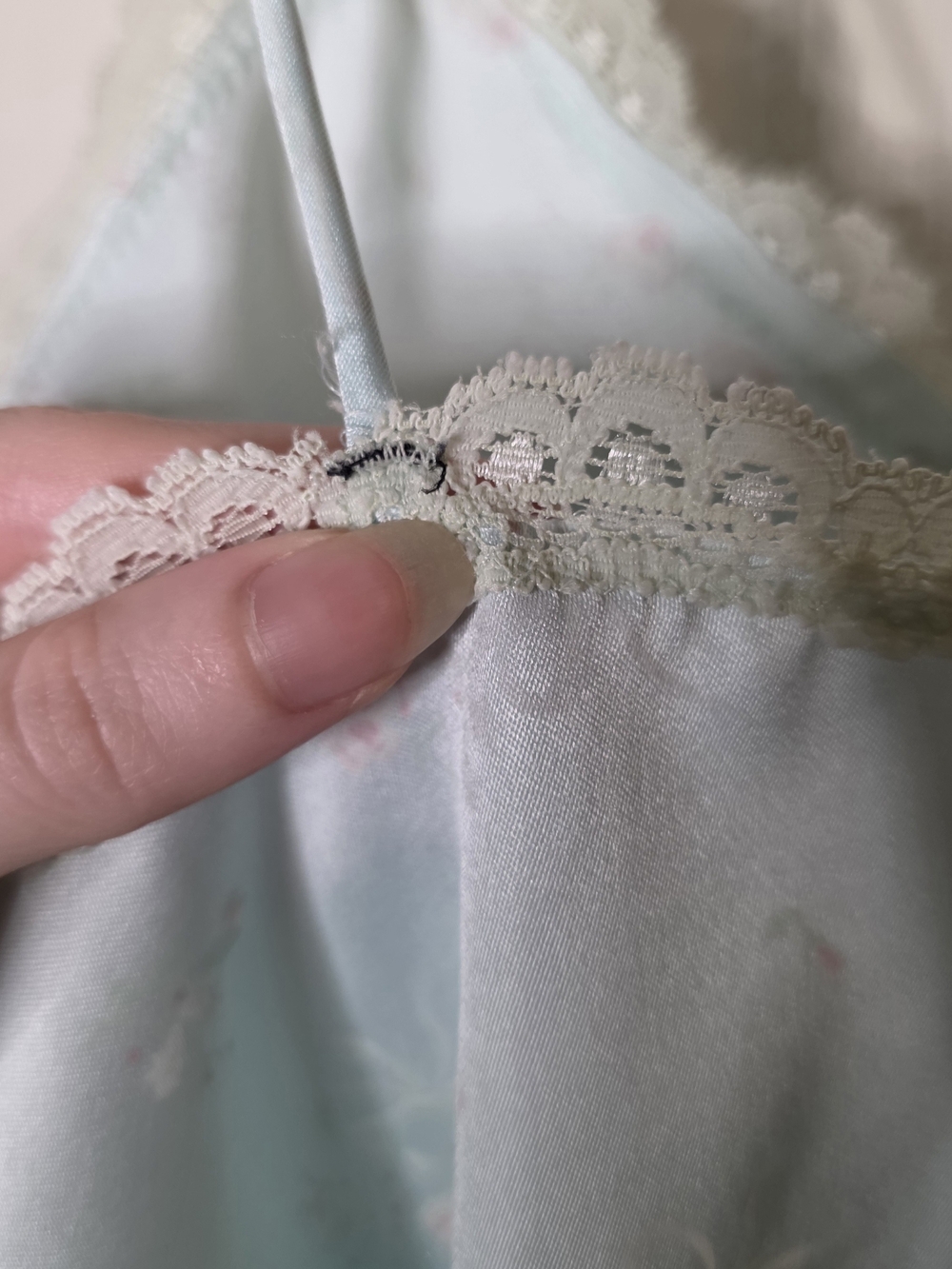 Val Mode Light Blue Floral Bow Pattern Lace Trim Satin Slip - Picture 8 of 8